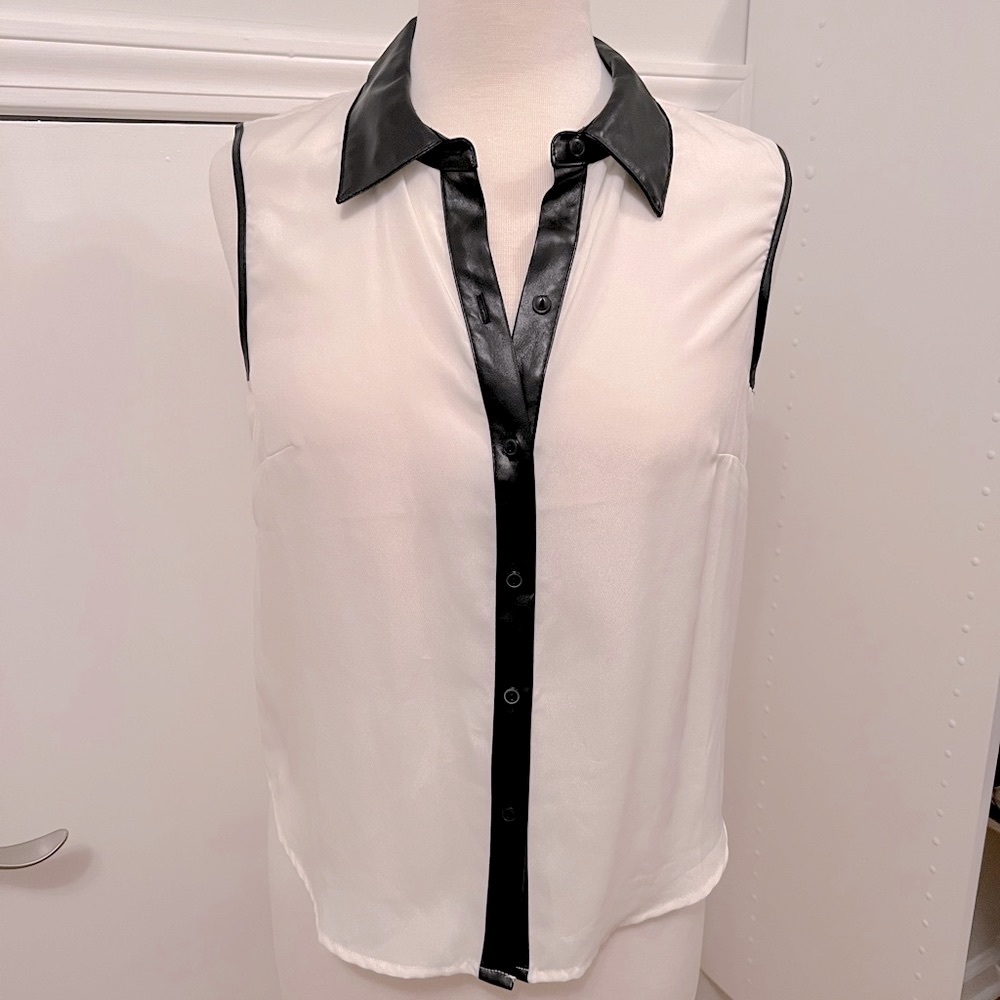 Ali & Kris Faux Leather Collar Blouse